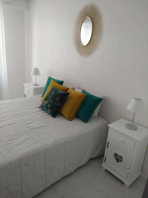 Appartement 2 Pieces Avec Une Grande Terrasse, 3 Etoiles, Wifi, Box Pour Vehicule Et Velos Les Sables-dʼOlonne Exterior foto